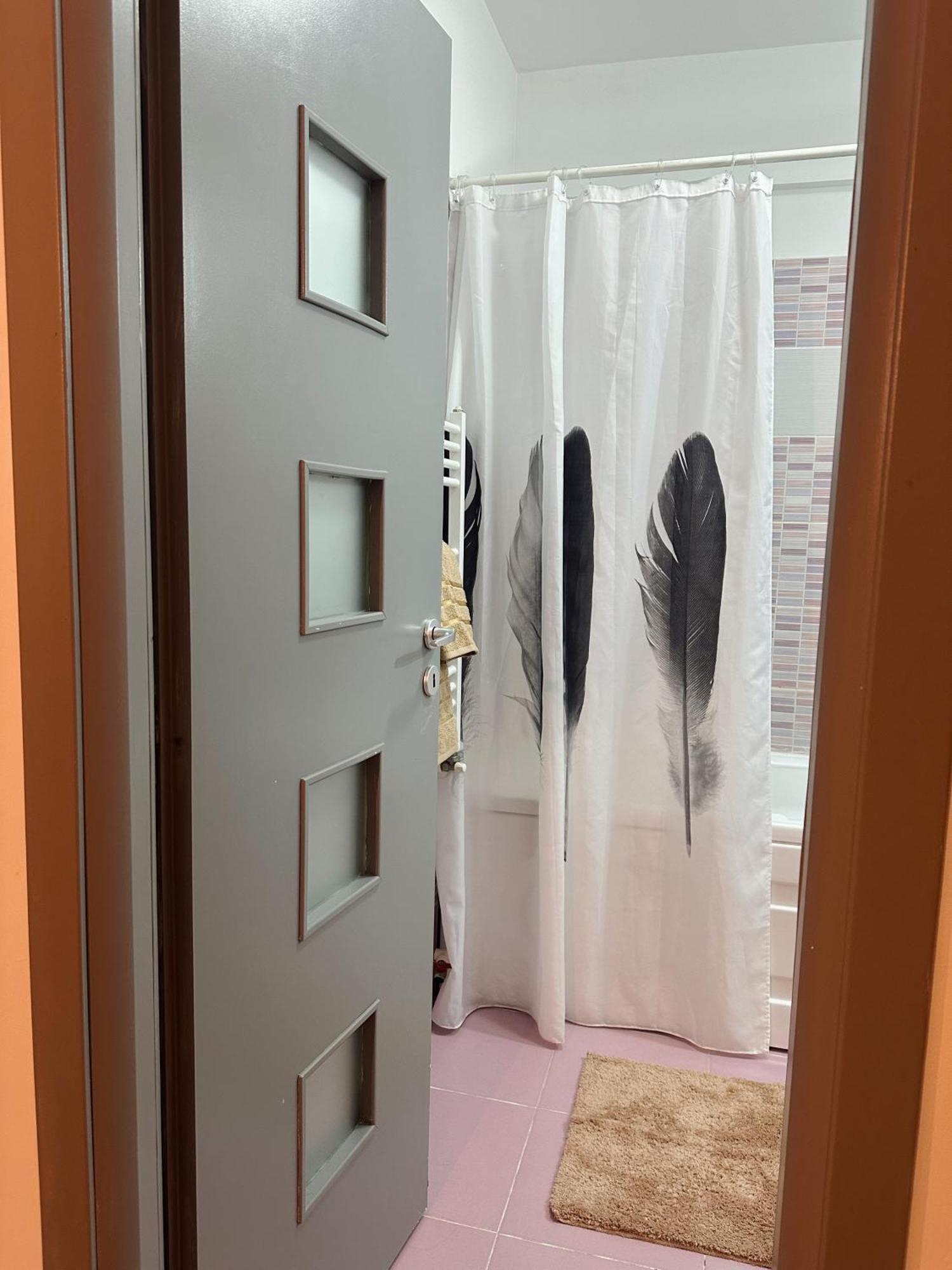 Modern Flat - Apartament Nou Aproape De Spital Si Aeroport Яш Екстериор снимка